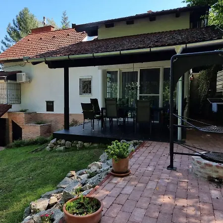 P10 Nyaralo Holiday home